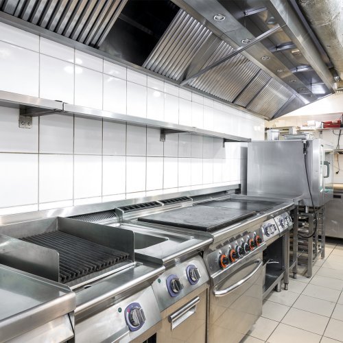 3 Tips for Buying & Maintaining Restaurant Equipment 3 Tips for Buying & Maintaining Restaurant Equipment